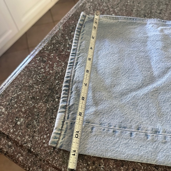 18R AE 90s Wide Leg Jeans - Extra Light Wash - High Waisted - Picture 13 of 13